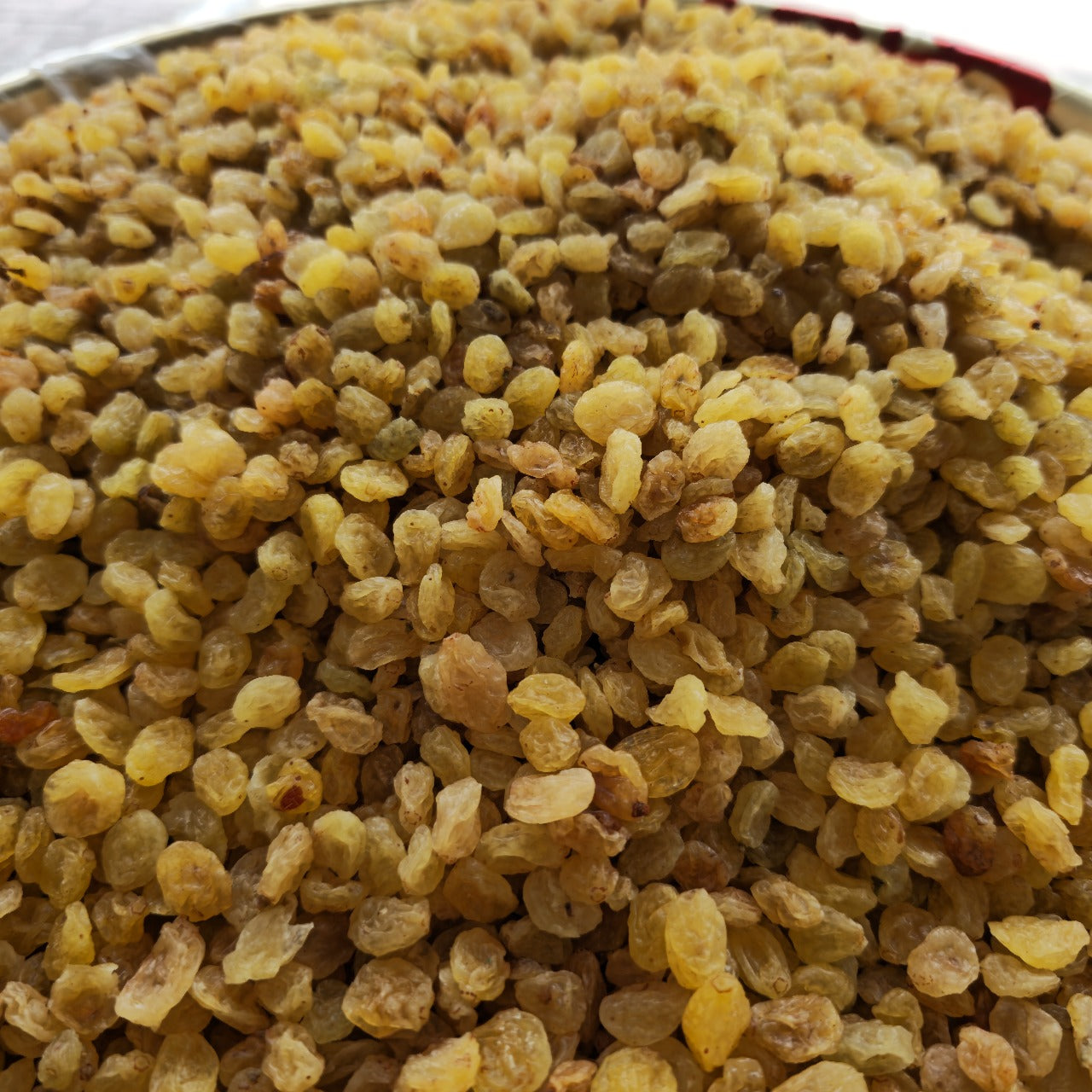 Golden Raisins (Poloee) (500g)کشمش طلایی (پلویی) (500 گرم)