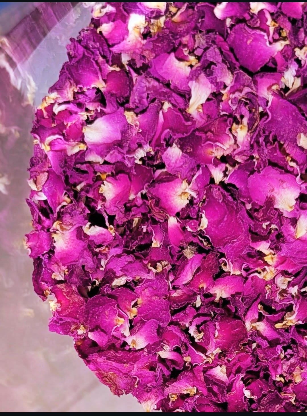 Rose Petals (300g)  گلبرگ‌های گل رز (۳۰۰ گرم)